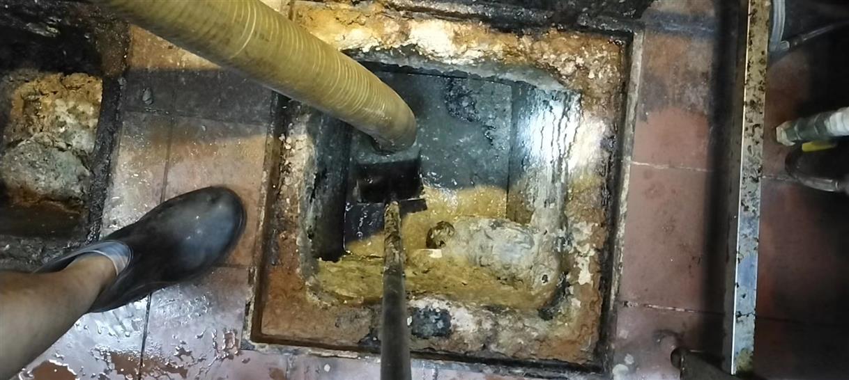 佛坪化油池清理-污水池清掏